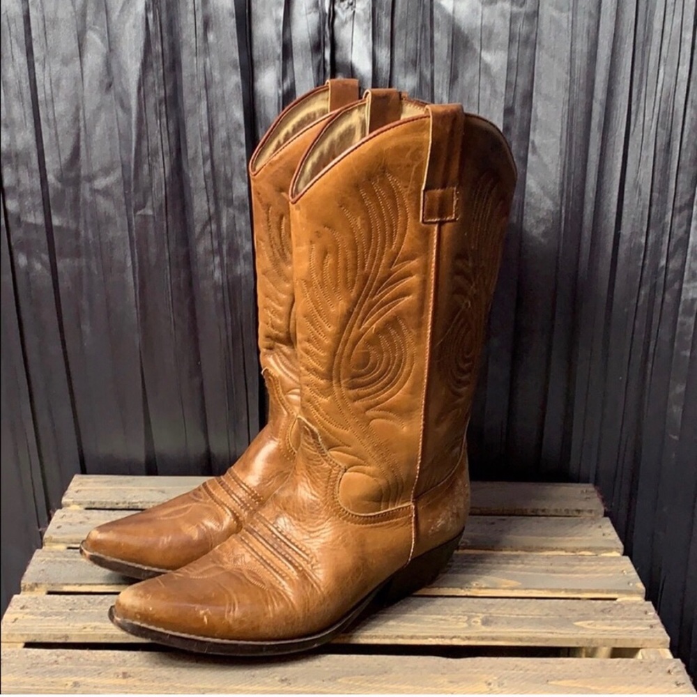 Guess Cowboy Boots Size 8.5